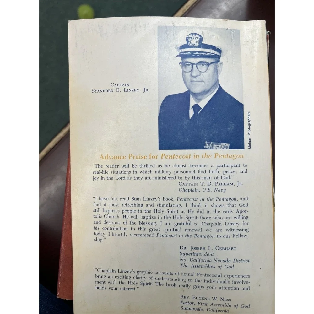 Pentecost in the Pentagon - Captain Stanford E. Linzey Jr. Paperback